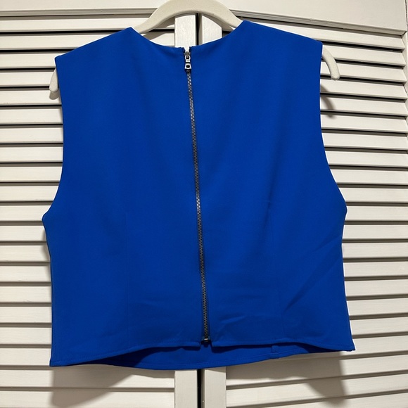 Alice + Olivia “Klynn” Cobalt Blue Crop Top Size Large Umbrella Blue - Picture 3 of 7